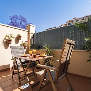 https://livemalaga-apartment-parking.1costadelsol.com
